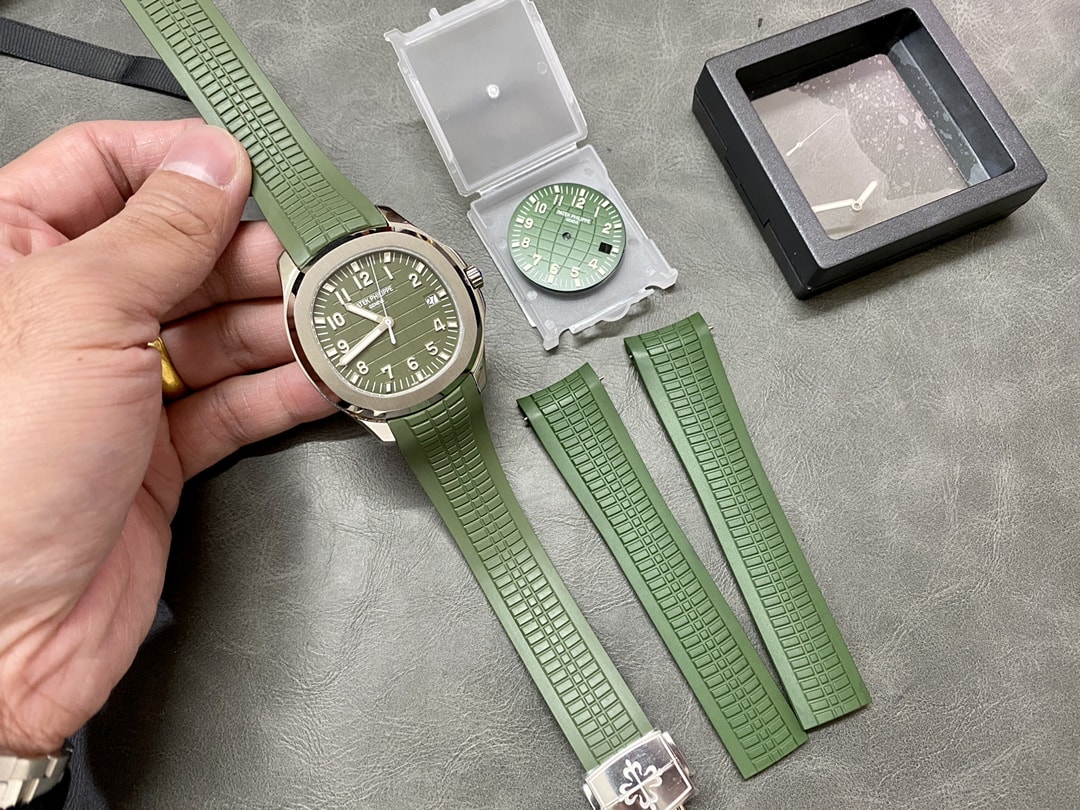 Fake Patek Philippe Replica Watch Aquanaut Jumbo White Gold Khaki Green Dial 5168G-010 3KF