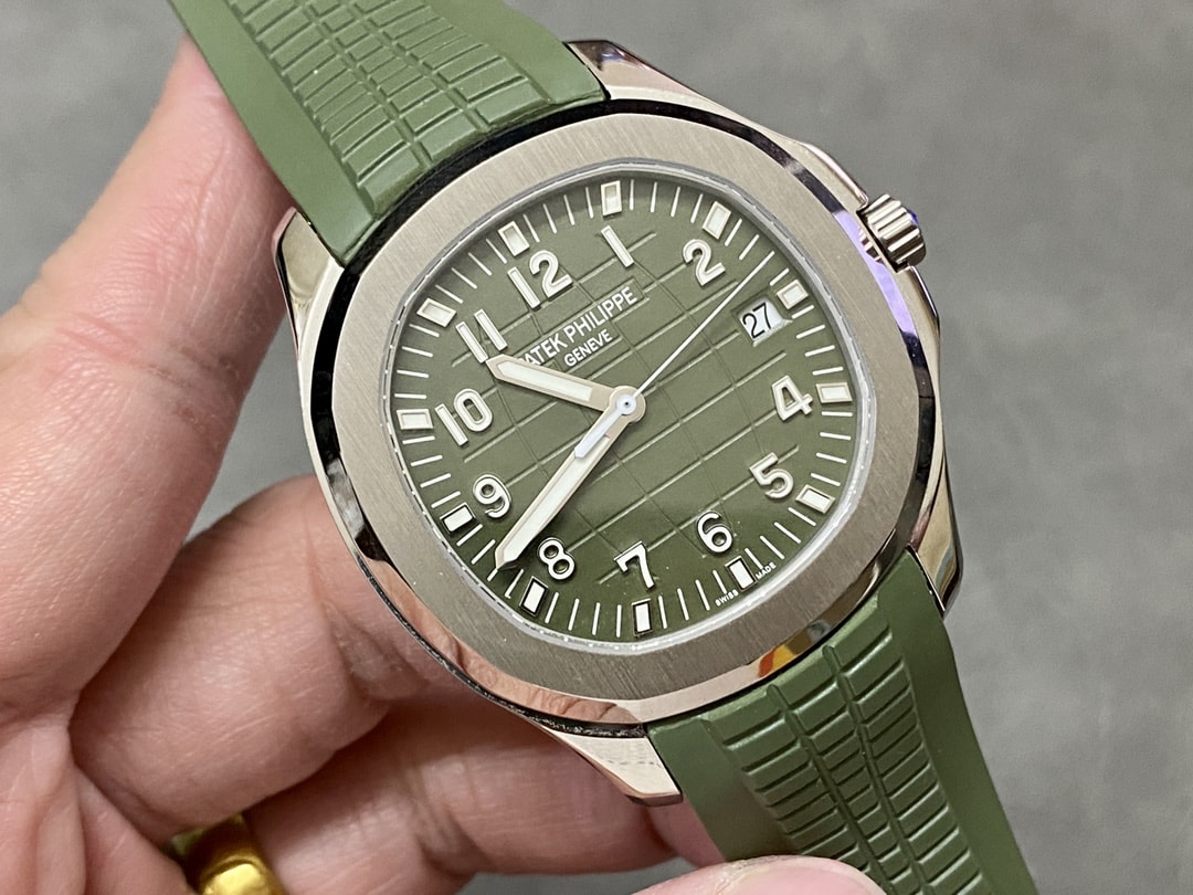 Fake Patek Philippe Replica Watch Aquanaut Jumbo White Gold Khaki Green Dial 5168G-010 3KF